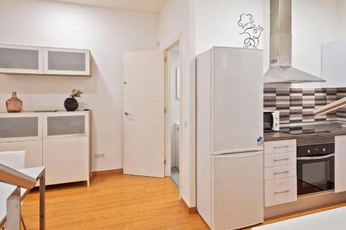 Apartment with Terrace image 3