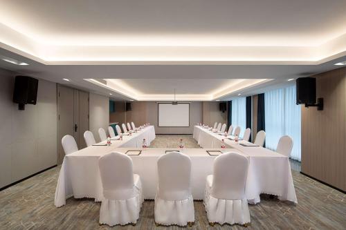 Microtel by Wyndham Qingdao Huangdao Microtel by Wyndham Qingdao Huangdao