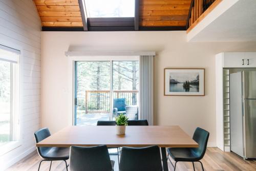 Overlander Mountain Lodge 4