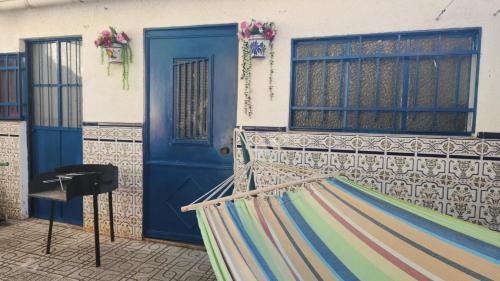 Casa de tres habitaciones con hermoso patio in เพอร์โทลลาโน