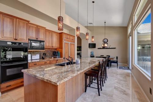 PGA WEST-STUNNING VIEWS 4200 SQFT MANSION in La Quinta, USA