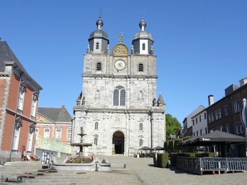 Gîtes Les LHOMMALINNES (Gites Les LHOMMALINNES) in 利布拉蒙