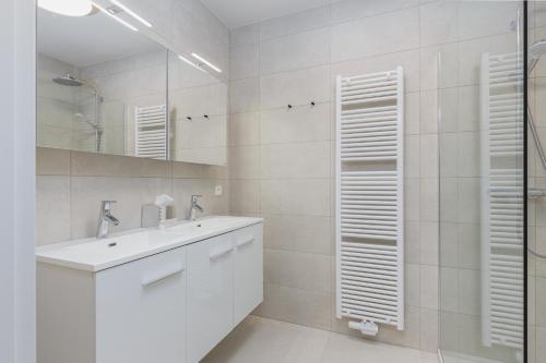 Two-Bedroom Apartment image 4