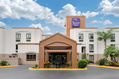 Sleep Inn Sarasota North - image 11