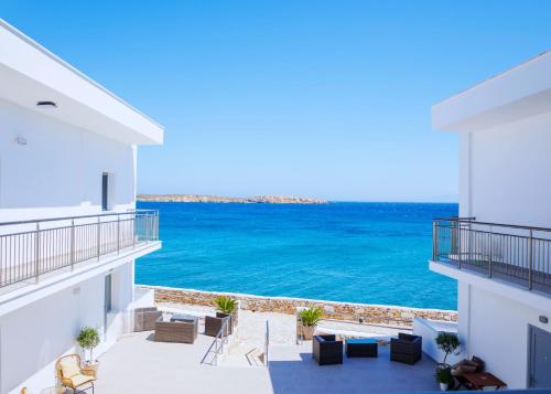 Blue Sea Paros 2