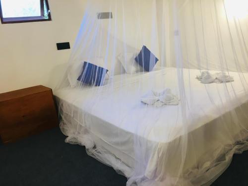 One-Bedroom Apartment image 1