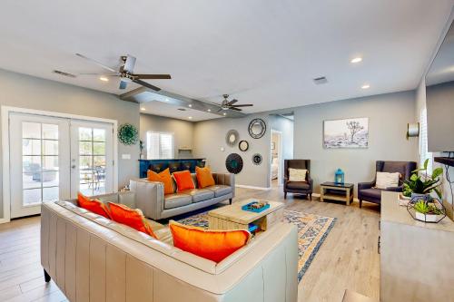 Hotwell Painted Hills in Indo Hills