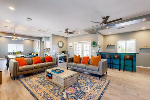 Hotwell Painted Hills in Indo Hills