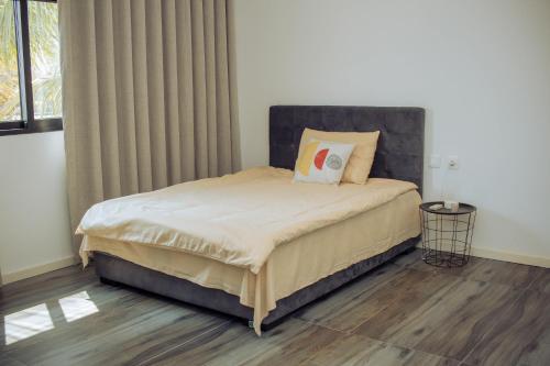 Sunrise Apartment - image 2