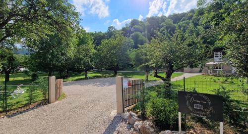 Dortoir Gîte d'étapes "Les troubadours" Ô rendez-vous 6 pers en Demi-pension (Dortoir Gite d'etapes "Les troubadours" O rendez-vous 6 pers en Demi-pension) in Roquefeuil