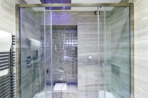 Lanza 111 - Exclusive Rooms - image 12