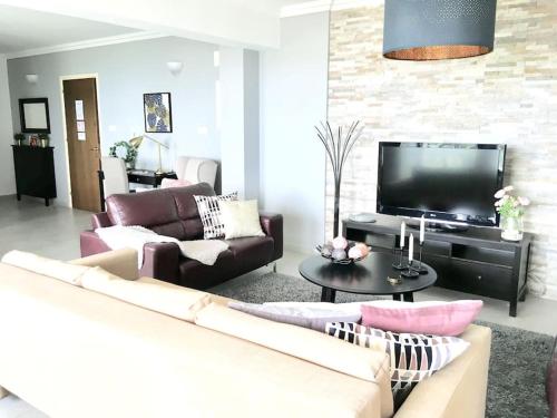 Isabelle Suite at Nava Seaside-License 3124
