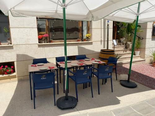 餐廳, Hostal Tastavins in 塔斯塔文斯佩納羅雅