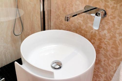 BQ House COLOSSEUM Luxury Rooms, Rom (Foto 8)