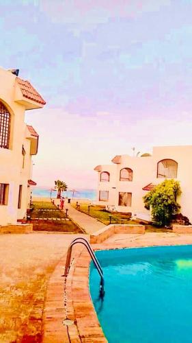 قرية منيه فايد in Ismailia