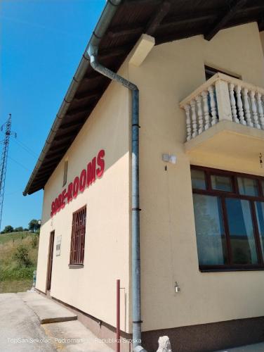Topsan Prenociste Rooms in Sokolac