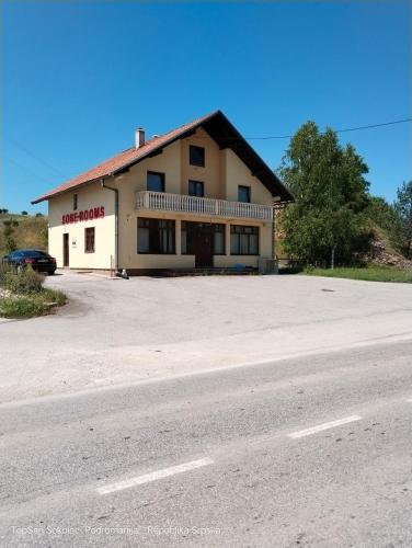 Topsan Prenociste Rooms in Sokolac