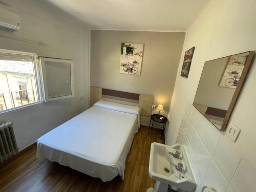 Duquesa Bed & Breakfast - image 3