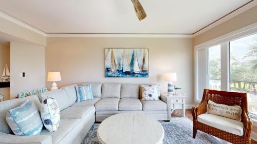 210 Windsor Place in Hilton Head Island, USA