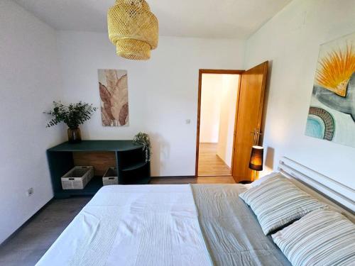 Renovated, dalmatian Stone House!, Jelsa (fotografie 10)