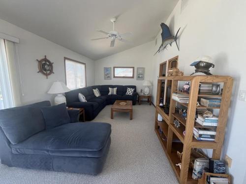 Modern Contemporary With Bayviews in Barnegat Light, USA