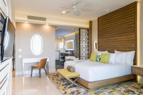 room detail thumbnail 0