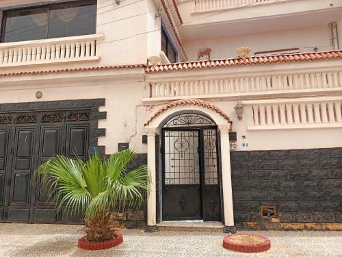 Villa piscine Rayan Hamza in ไอน์ เอลเติร์ก