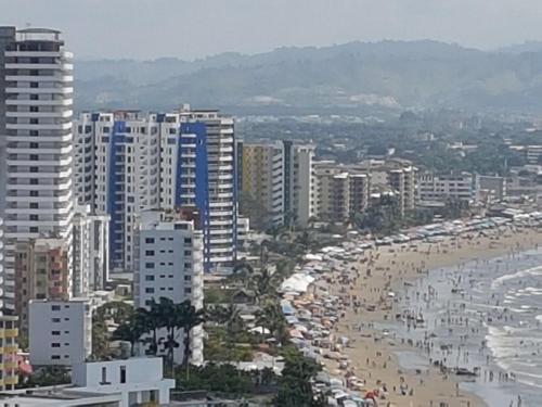 Amplio- Espectacular 140m2 Grand Diamond Tonsupa