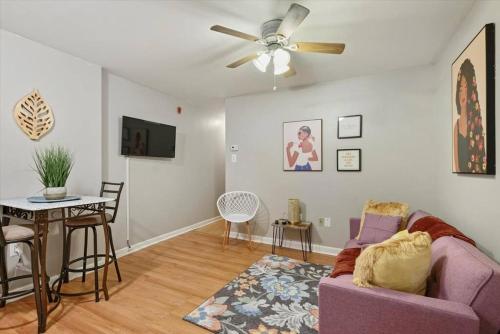 2 Bdrm Perfectly Located In Charming Bella Vista in Philadelphia, USA