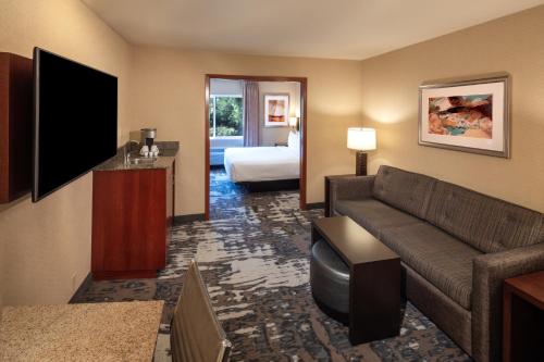 Silver Cloud Hotel - Seattle University of Washington District - image 12