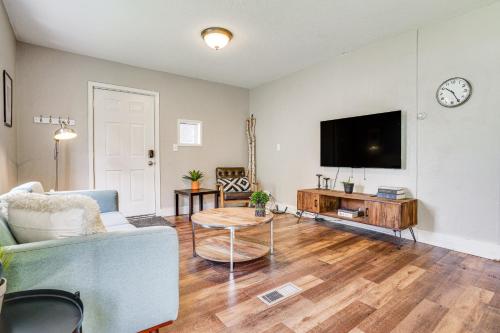Northeast Minneapolis Home Less Than 1 Mi to Arts District in Minneapolis, USA