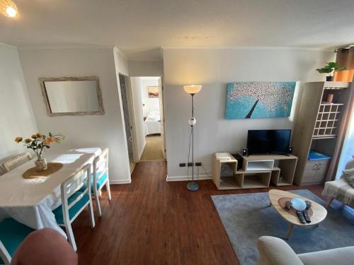 . Apartamento a pasos de ruta 5 sur