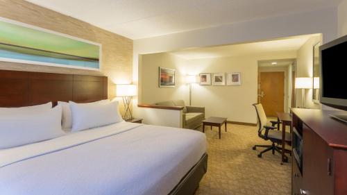 Holiday Inn Baltimore BWI Airport an IHG Hotel - image 12