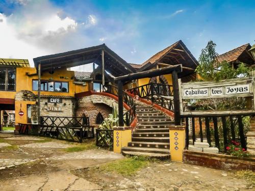 Cabañas Las Gemas in Huasca de Ocampo, Mexico