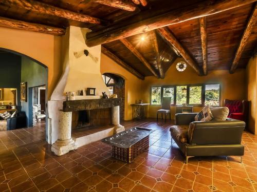Cabañas Las Gemas in Huasca de Ocampo, Mexico
