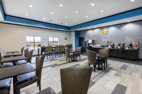 La Quinta by Wyndham Mt. Pleasant in Mount Pleasant, USA