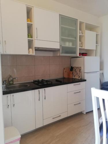 Two-Bedroom Apartment with Terrace image 5