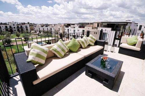 SMA + Rooftop y terraza privada in Rinconada de Los Balcones