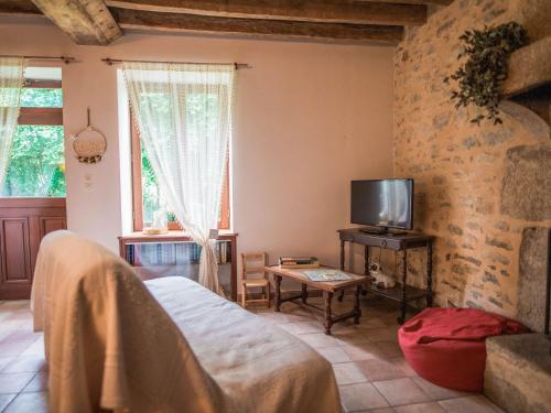 Gîte Saint-Léonard-des-Bois, 4 pièces, 6 personnes - FR-1-410-149 (Maison de campagne familiale aux Alpes mancelles - 3 chambres, cheminee et activites proches - FR-1-) in Fresnay-sur-Sarthe