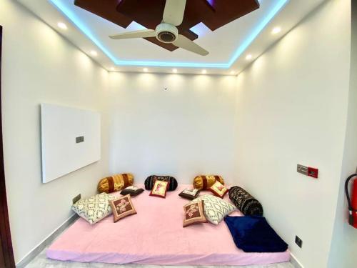 Modern Luxury Home DHA - image 11