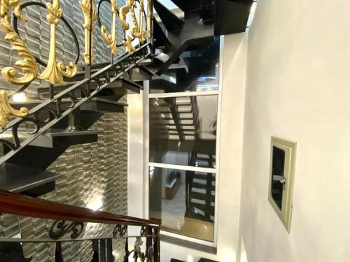 Modern Luxury Home DHA - image 7