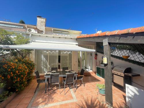 Maison spacieuse 6 pers - Proche plage - Climatisée - Animaux admis - FR-1-338-4