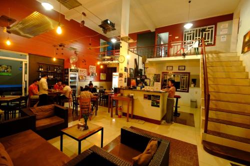 Route 76 Guest House