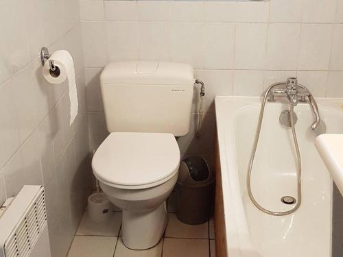 Apartment image 7