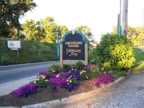 Greystone Manor Bed & Breakfast in Bird in Hand, USA