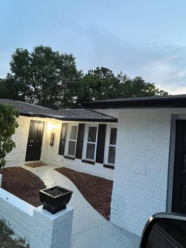 Golden House in Port Richey, USA