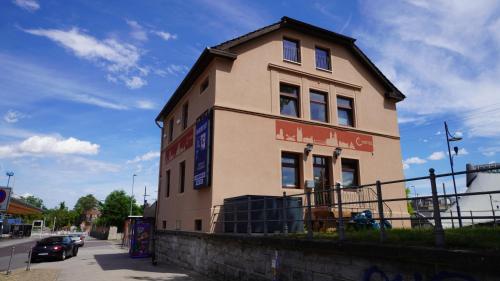 City Hotel Magdeburg - image 2
