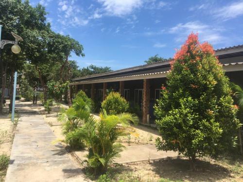 Exterior view, SCARLET SAILS BUNGALOW in Koh Rong