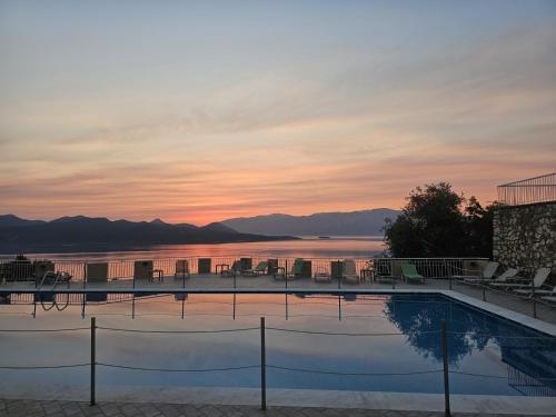 Sunrise Hotel Nikiana Lefkada – Nikiana, GA