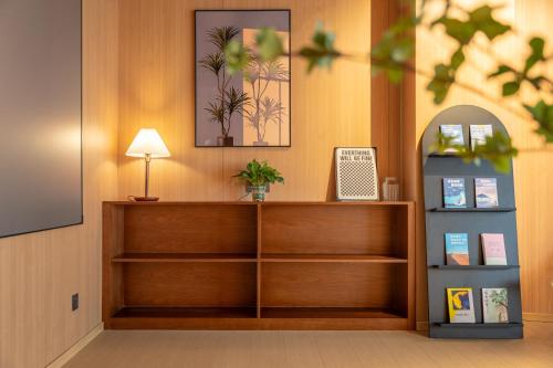 Captain 5 Youth Hotel-Xianxia Road Branch, Shanghai (photo 11)